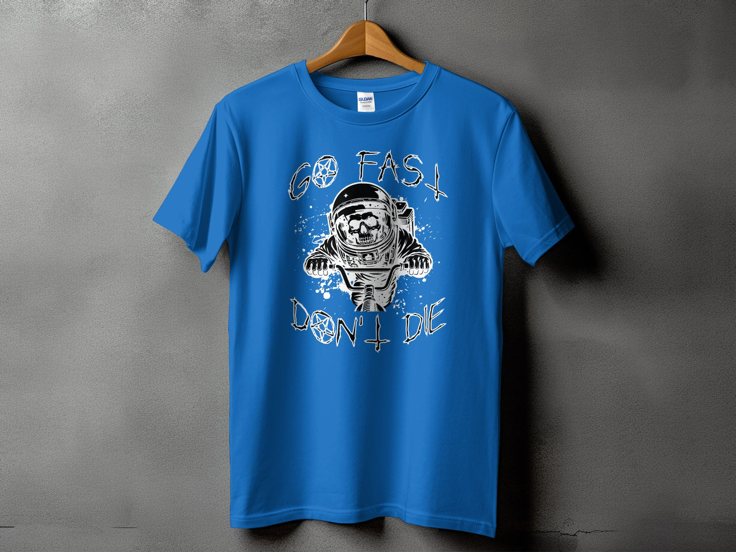 Go Fast Don't Die Astronaut Graphic T-Shirt product type