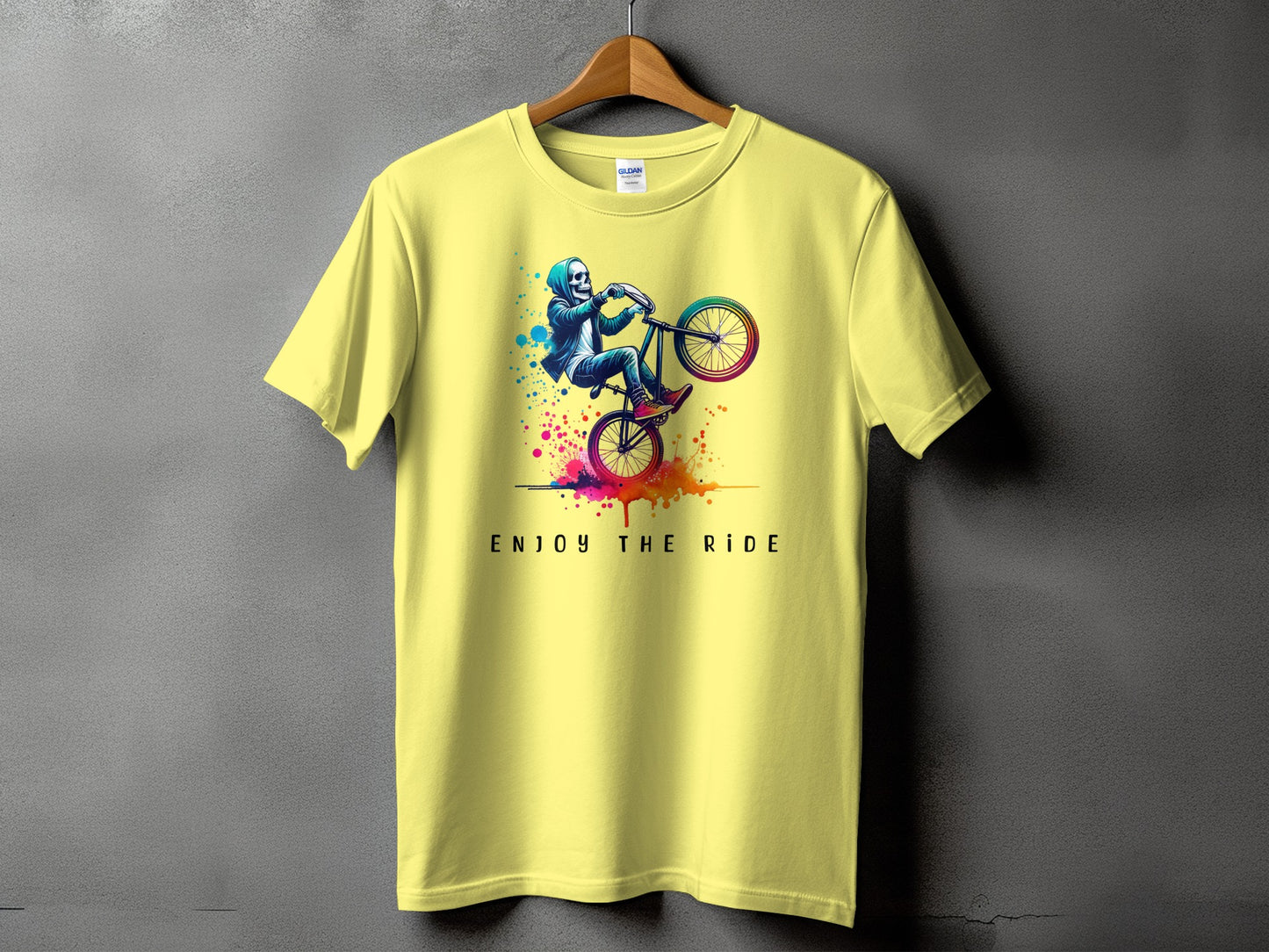 Enjoy The Ride Bicyclist Print T-Shirt product type