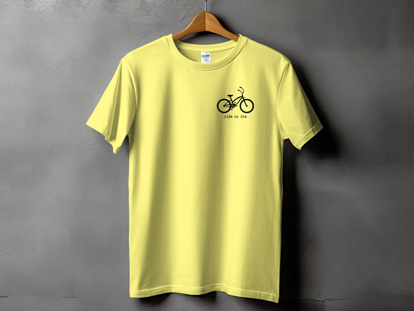 Ride en Cía Bicycle Graphic Tee Product type