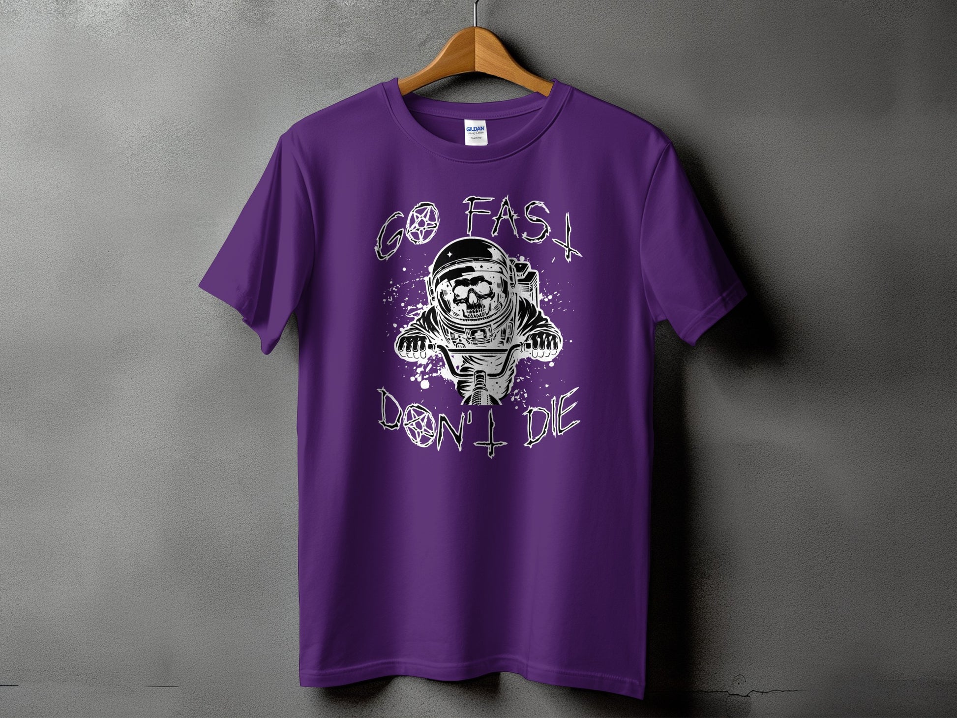 Go Fast Don't Die Astronaut Graphic T-Shirt product type